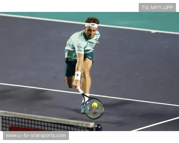 网球鲁德底线相持训练更扎实，打造无敌防线